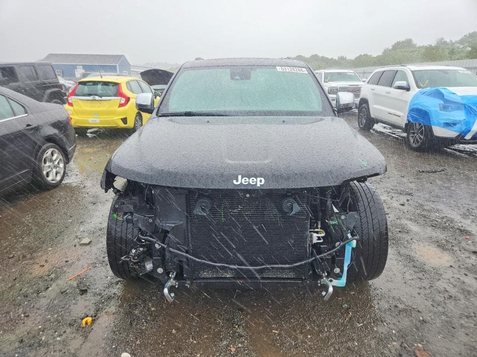 2019 JEEP GRAND CHEROKEE OVERLAND 5