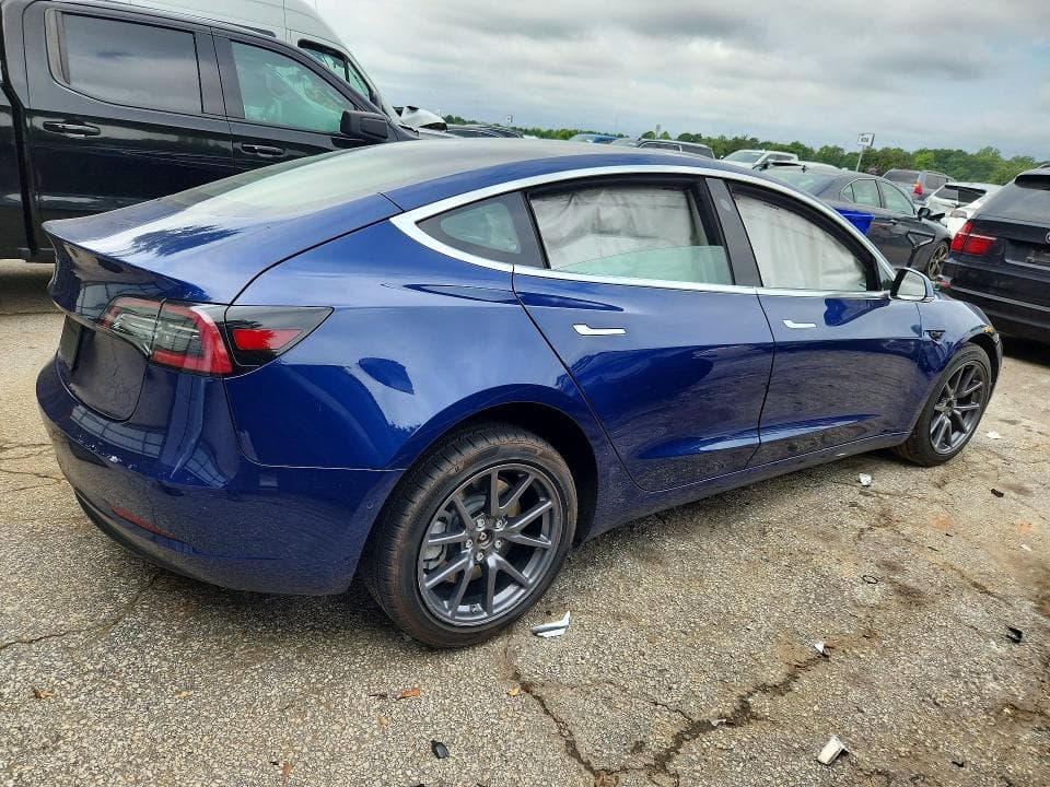 2020 TESLA MODEL 3 3