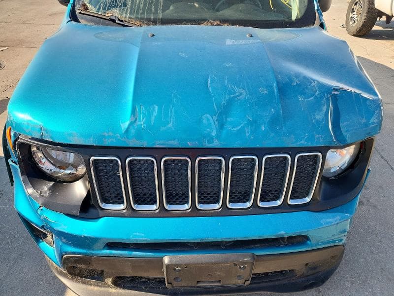 2020 JEEP RENEGADE SPORT 12