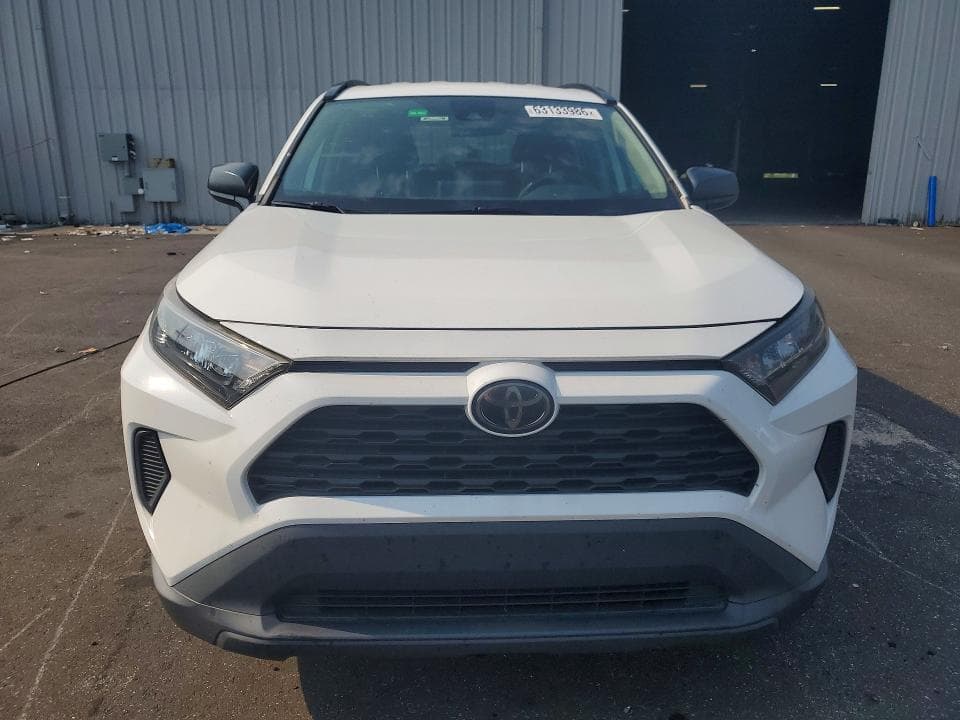 2019 TOYOTA RAV4 LE 5