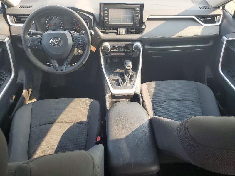 2019 TOYOTA RAV4 LE 8