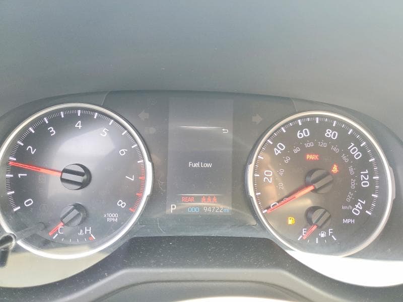 2019 TOYOTA RAV4 LE 9
