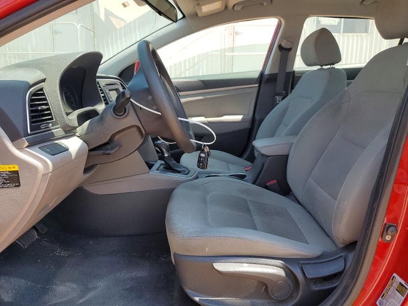 2017 HYUNDAI ELANTRA SE 7