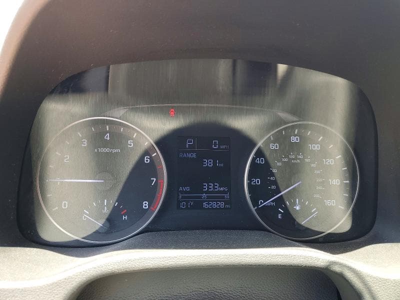 2017 HYUNDAI ELANTRA SE 9