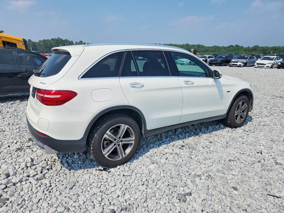 2019 MERCEDES-BENZ GLC 350E 3