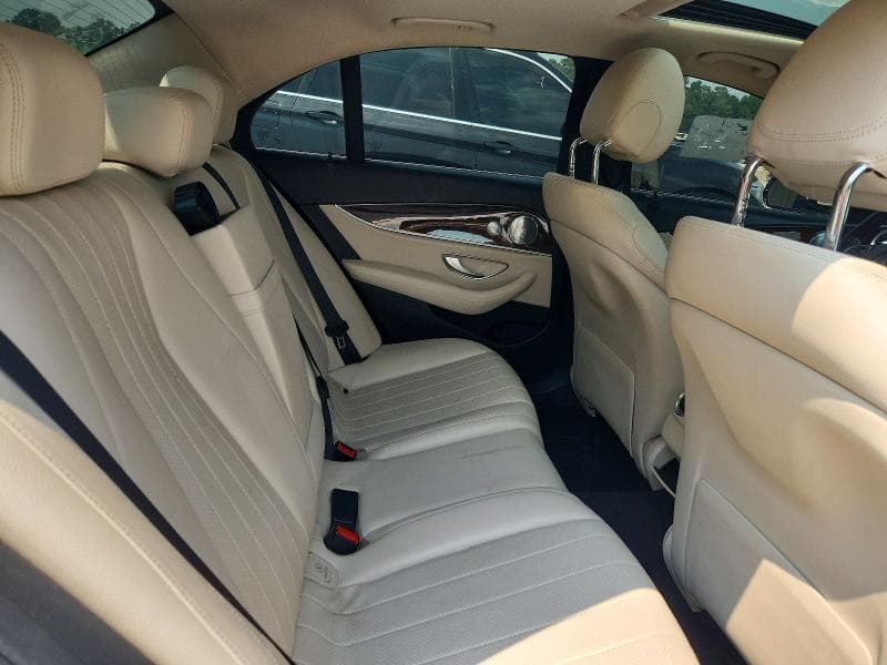 2017 MERCEDES-BENZ E 300 10