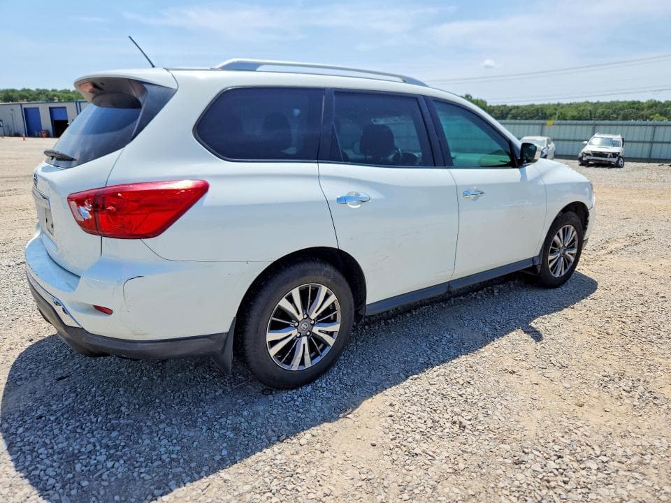 2018 NISSAN PATHFINDER S 3