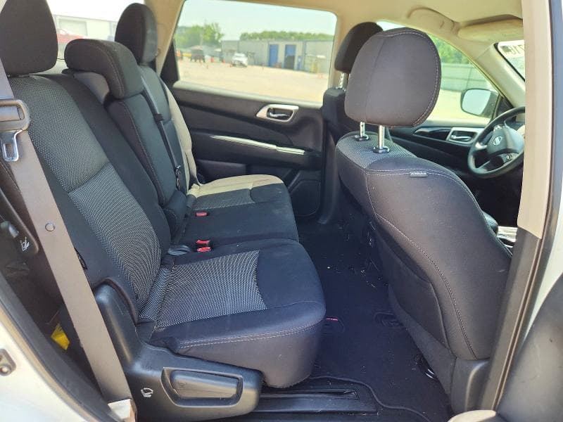 2018 NISSAN PATHFINDER S 10