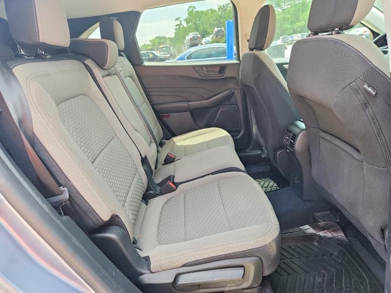 2022 FORD ESCAPE SE 11