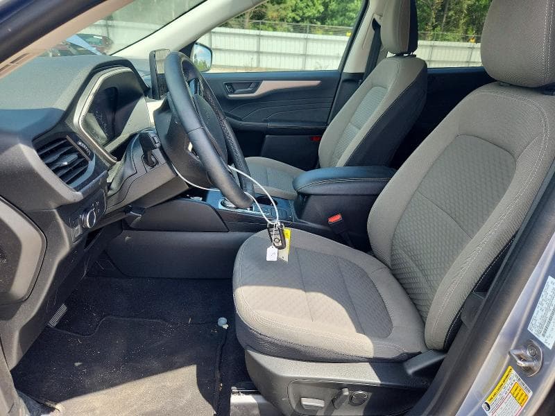 2022 FORD ESCAPE SE 7