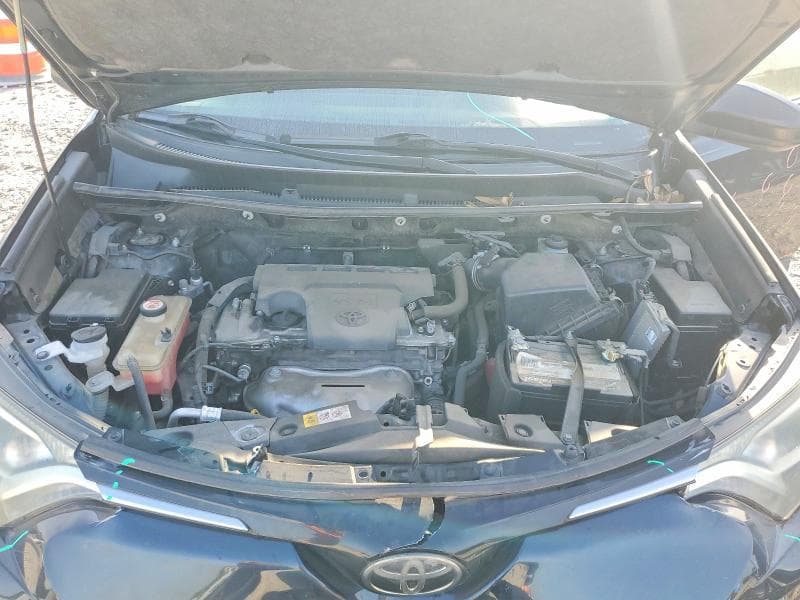 2017 TOYOTA RAV4 LE 11