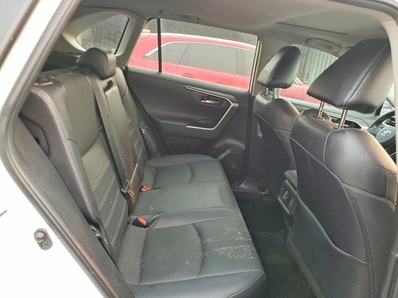 2023 TOYOTA RAV4 LIMITED 10