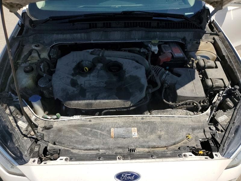 2017 FORD FUSION SE 11