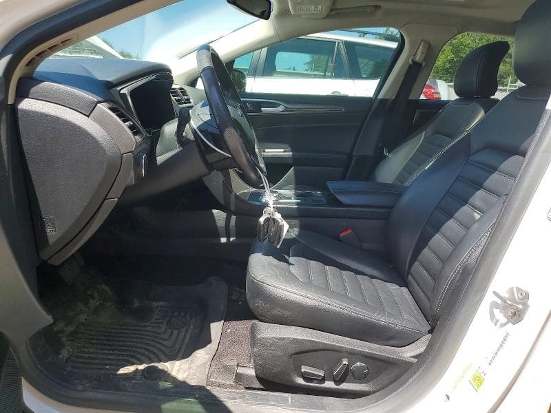 2017 FORD FUSION SE 7