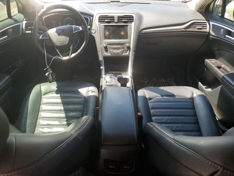 2017 FORD FUSION SE 8