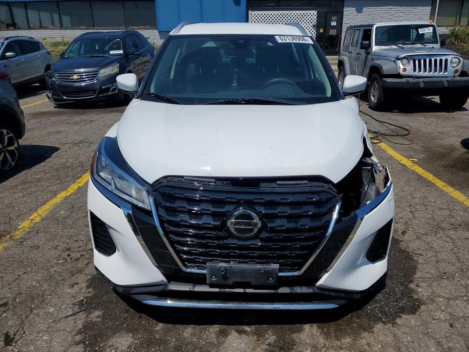 2021 NISSAN KICKS SV 5