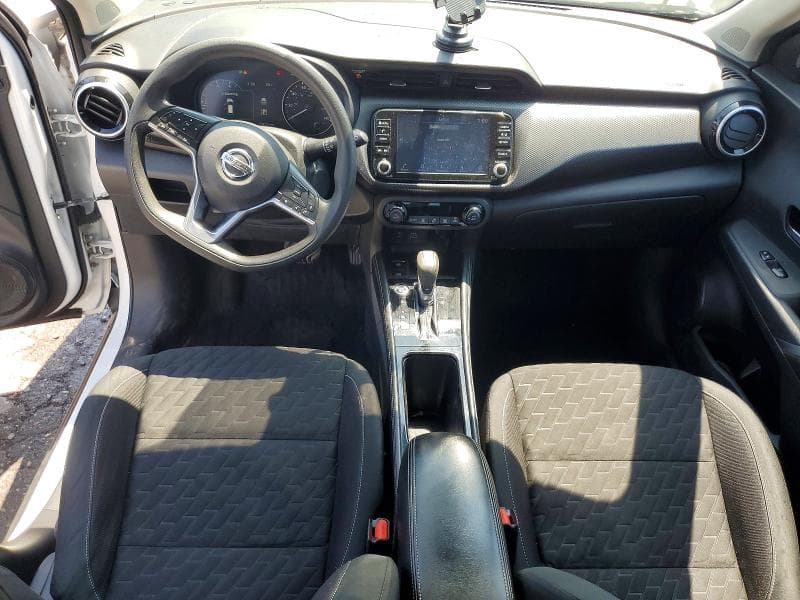 2021 NISSAN KICKS SV 8