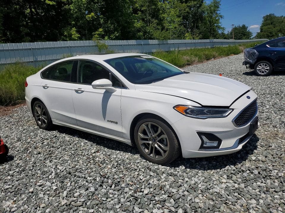 2019 FORD FUSION TITANIUM 4