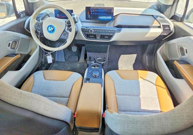 2017 BMW I3 REX 8