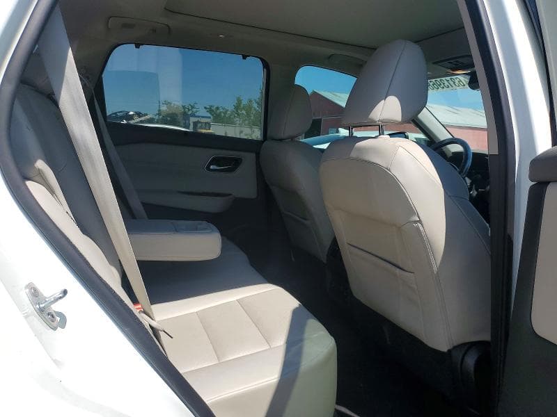 2021 NISSAN ROGUE SV 11