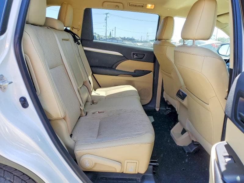 2019 TOYOTA HIGHLANDER LE PLUS 11
