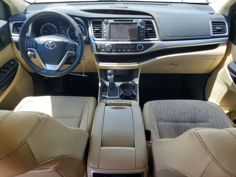 2019 TOYOTA HIGHLANDER LE PLUS 8