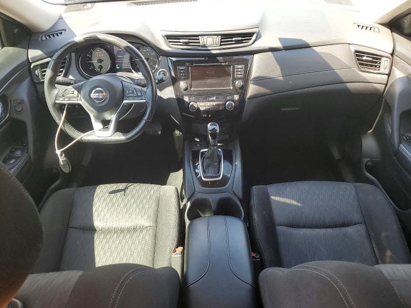 2019 NISSAN ROGUE SV 8
