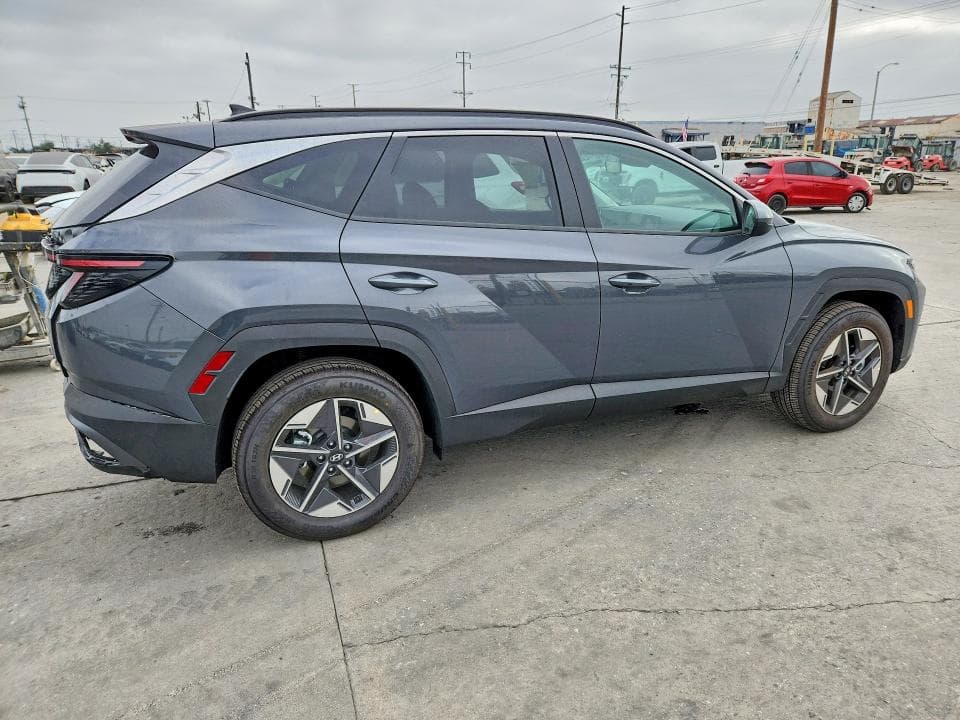 2026 HYUNDAI TUCSON SEL 3
