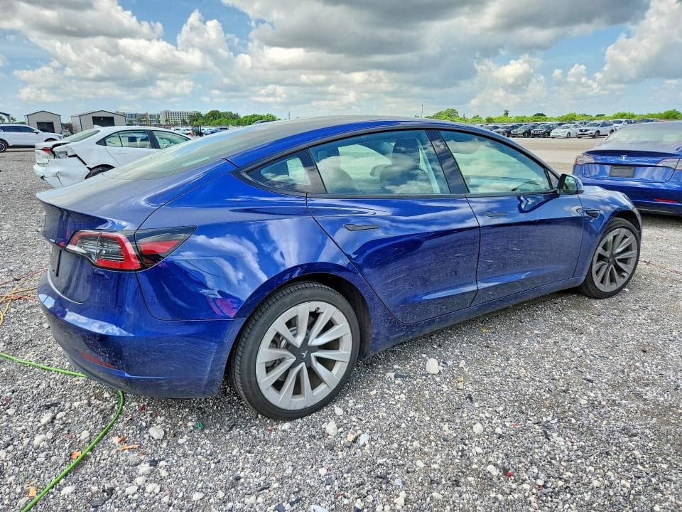 2022 TESLA MODEL 3 3