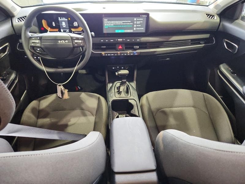 2026 KIA K4 LXS 8