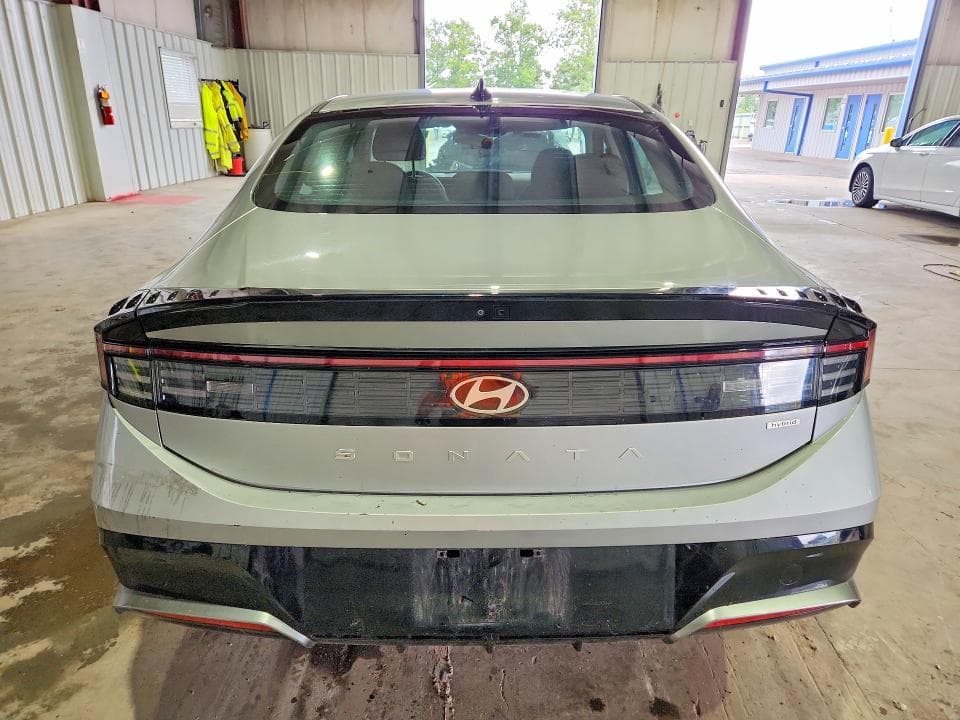 2025 HYUNDAI SONATA HYBRID SEL 6