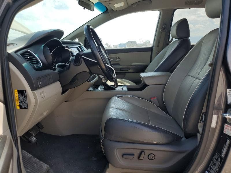 2017 KIA SEDONA LX 7