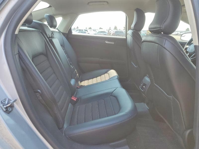 2018 FORD FUSION SE 10
