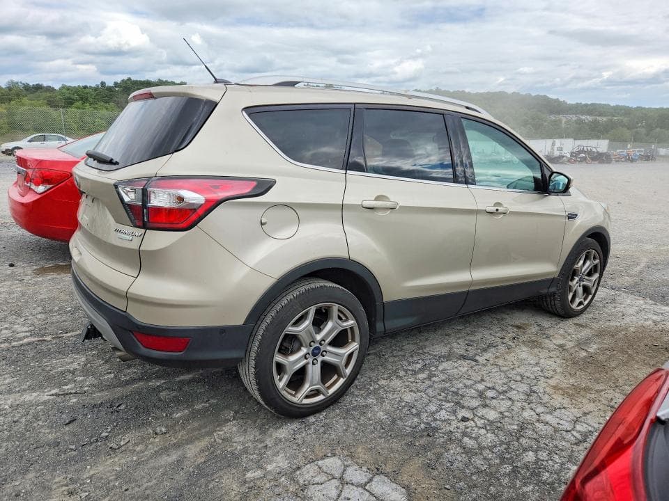 2017 FORD ESCAPE TITANIUM 3
