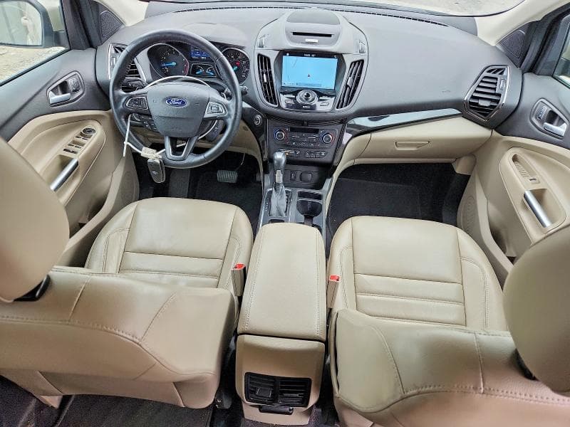 2017 FORD ESCAPE TITANIUM 8