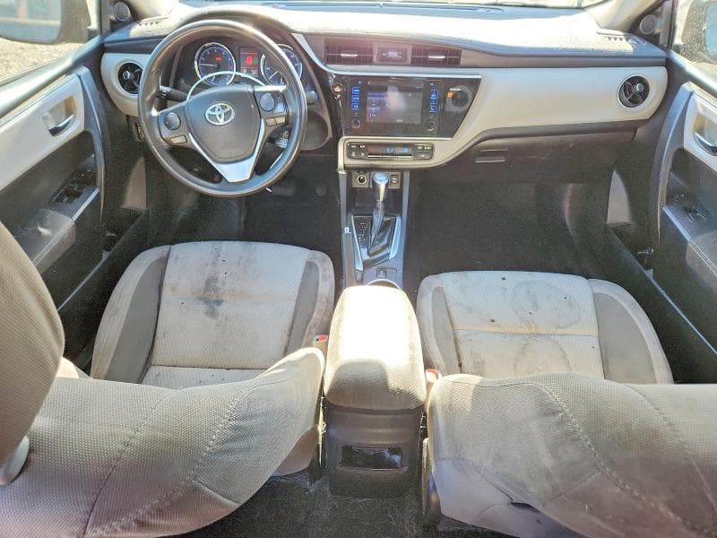 2017 TOYOTA COROLLA LE 8