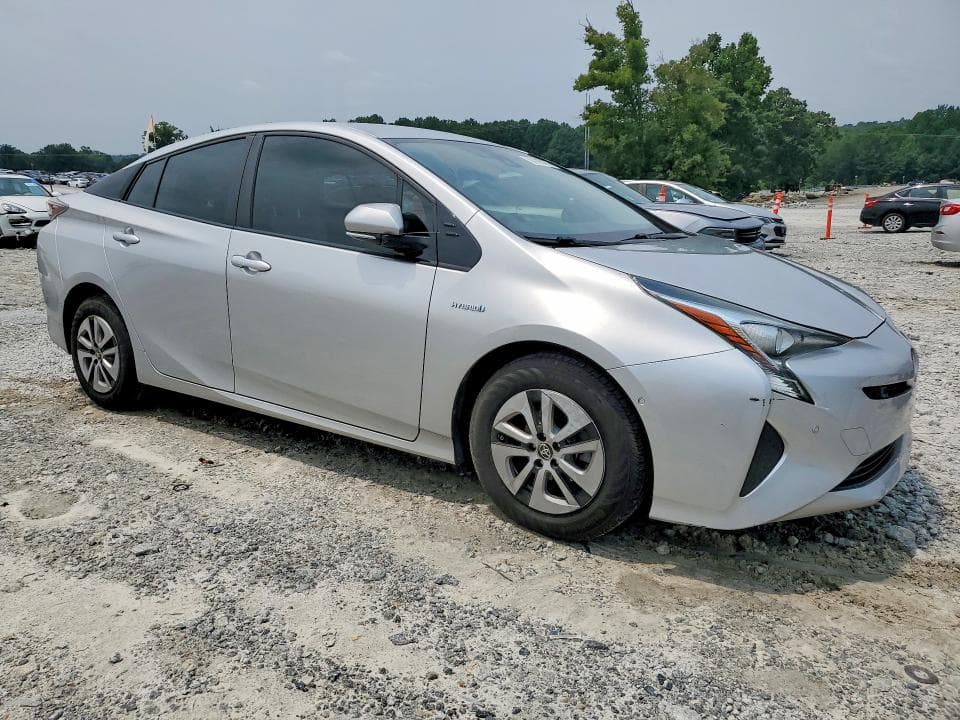 2018 TOYOTA PRIUS TWO 4