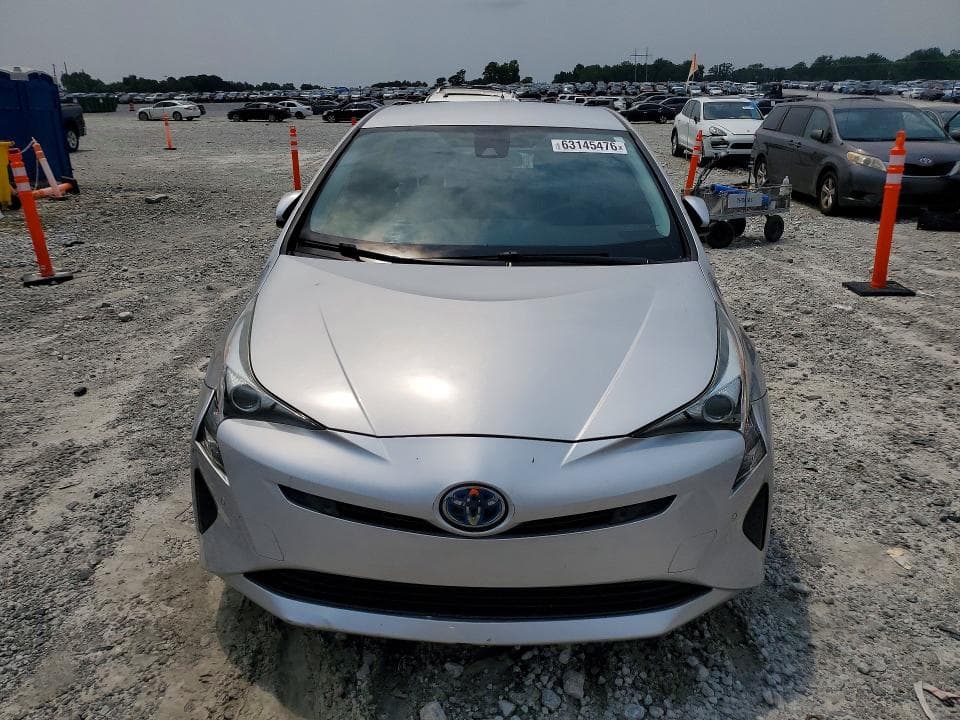 2018 TOYOTA PRIUS TWO 5