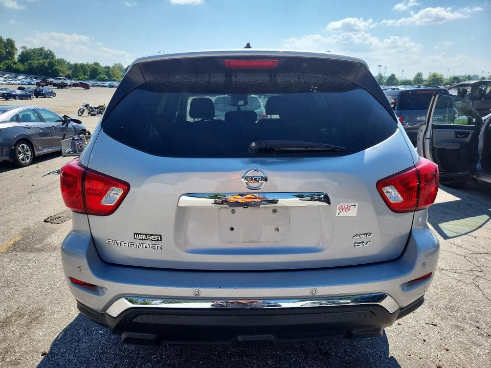 2018 NISSAN PATHFINDER SV 6
