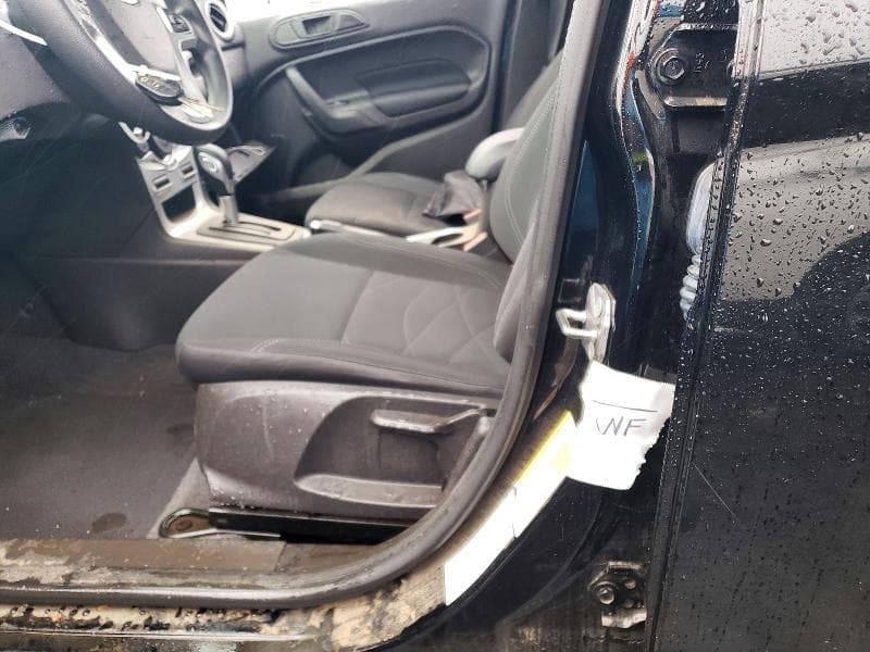 2019 FORD FIESTA SE 12