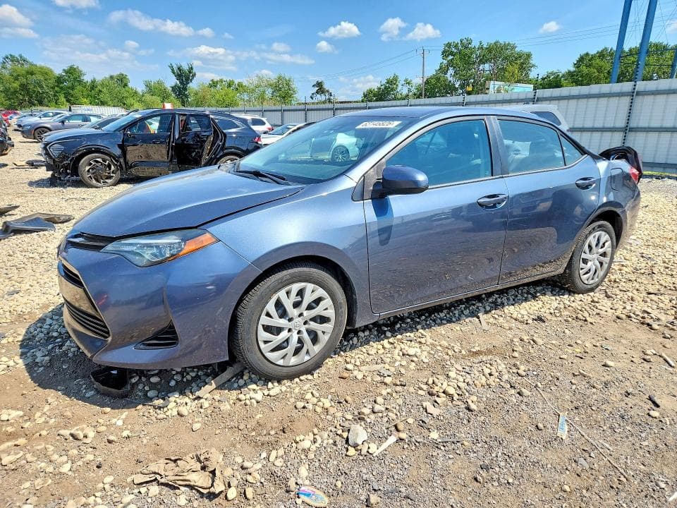 2018 TOYOTA COROLLA LE - 1