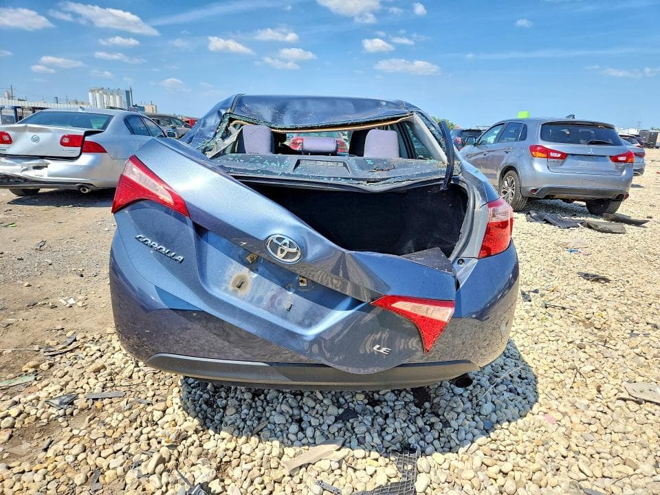 2018 TOYOTA COROLLA LE 6