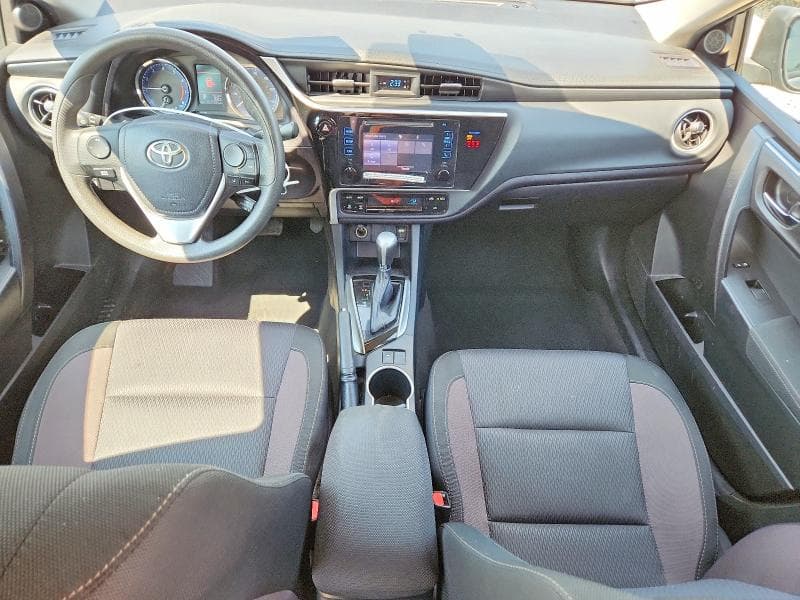 2018 TOYOTA COROLLA LE 8