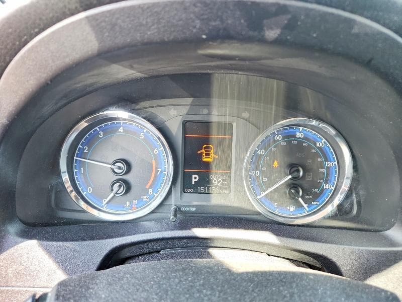 2018 TOYOTA COROLLA LE 9