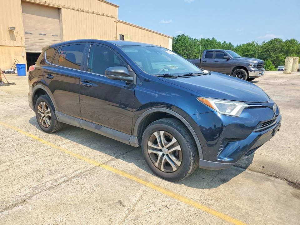 2018 TOYOTA RAV4 LE 4