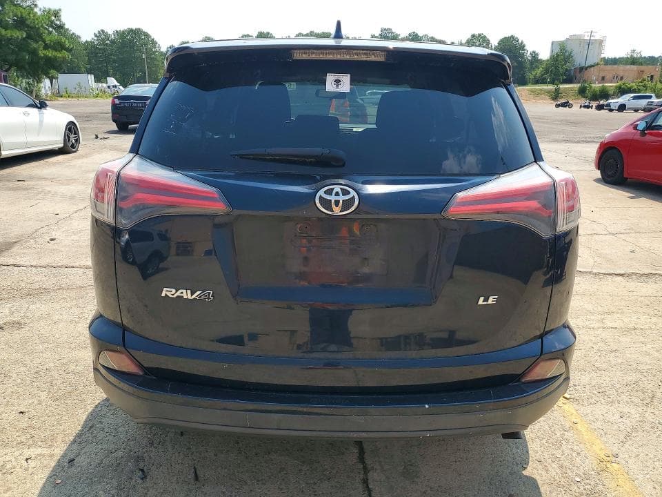 2018 TOYOTA RAV4 LE 6
