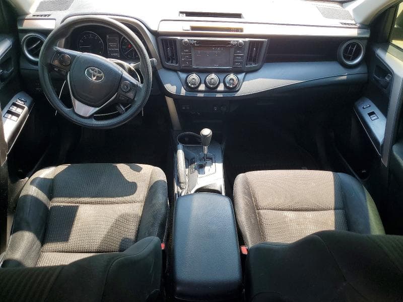 2018 TOYOTA RAV4 LE 8