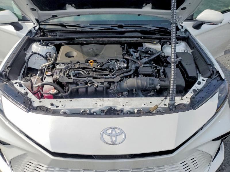 2025 TOYOTA CAMRY XSE 11