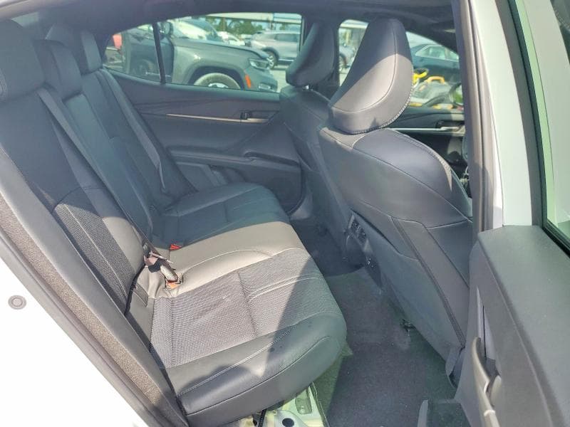 2025 TOYOTA CAMRY XSE 10