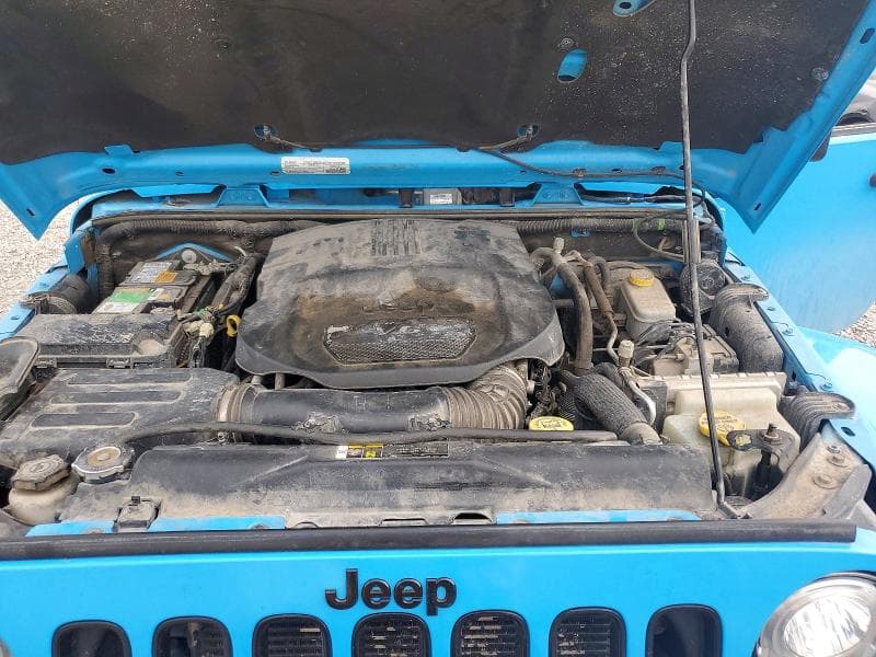 2018 JEEP WRANGLER UNLIMITED SAHARA 11